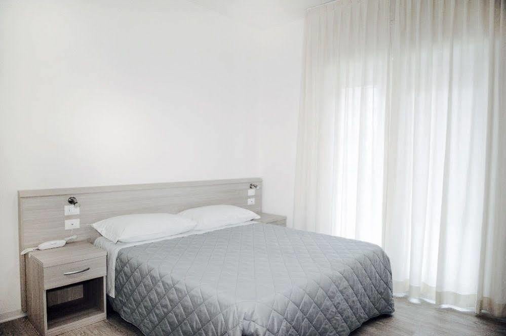 Anny Hotel 3*