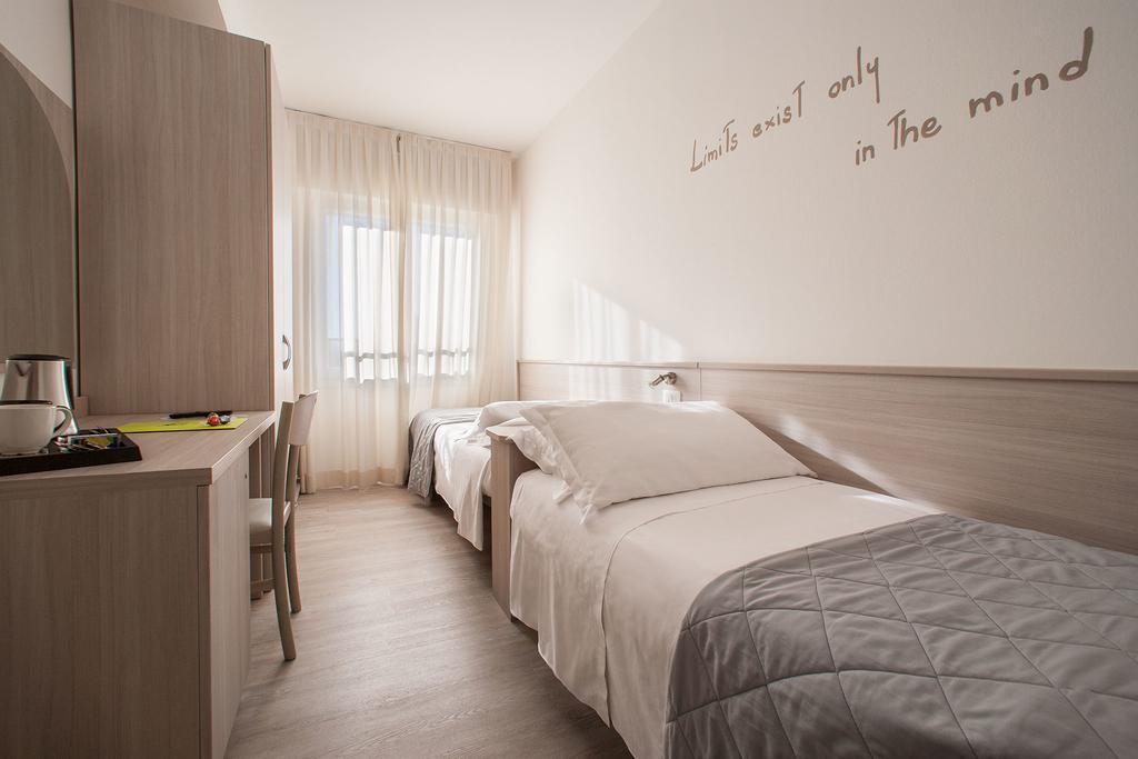 Anny Hotel